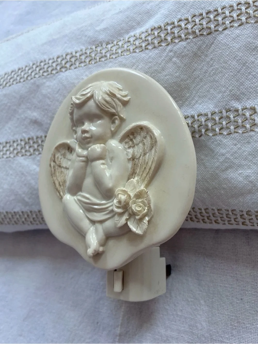 N/A ceramic cherub